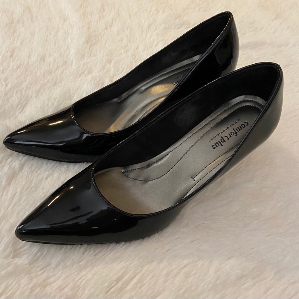 Comfort Plus by Predictions Janine Pump in 9W